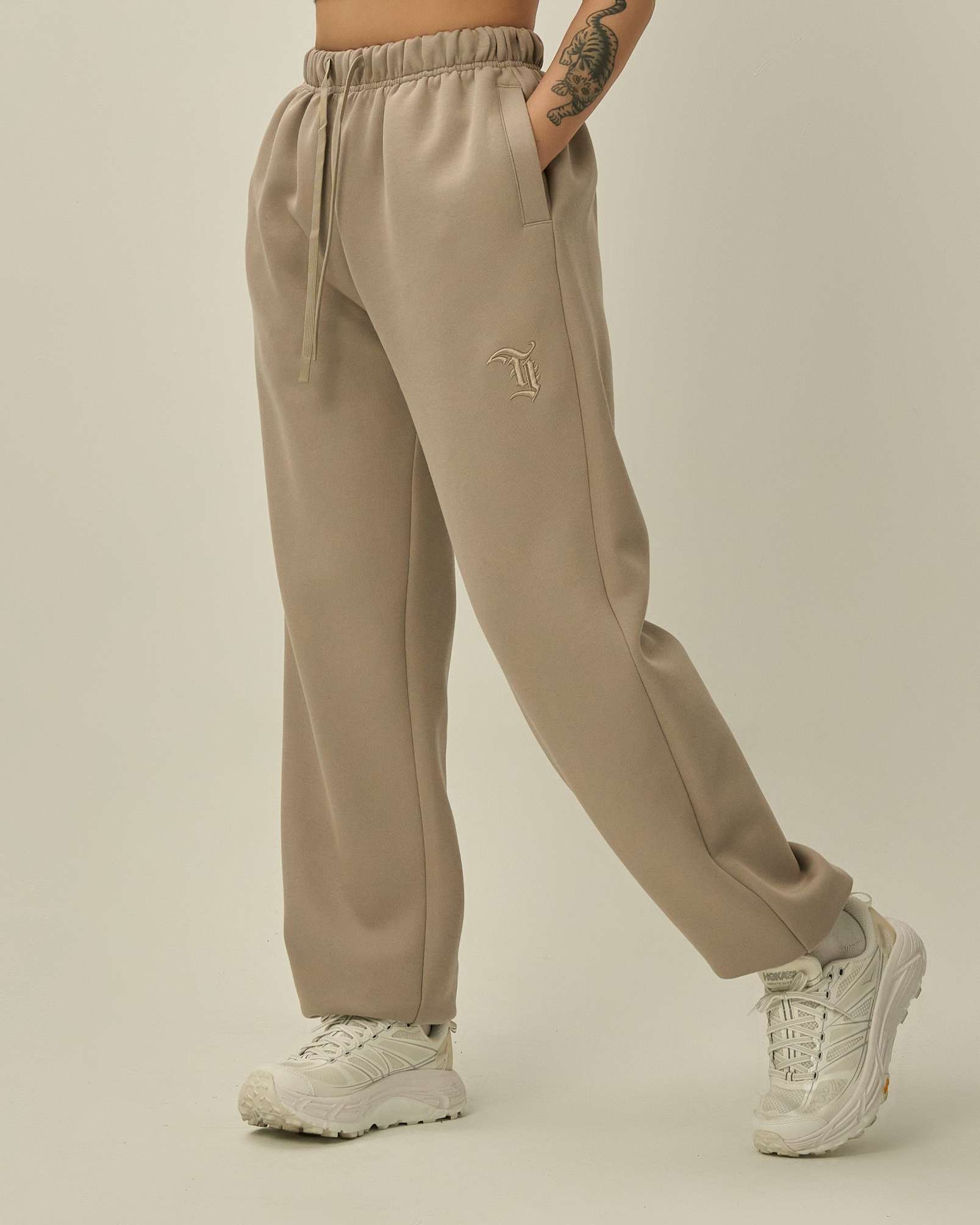 color_Light Grey