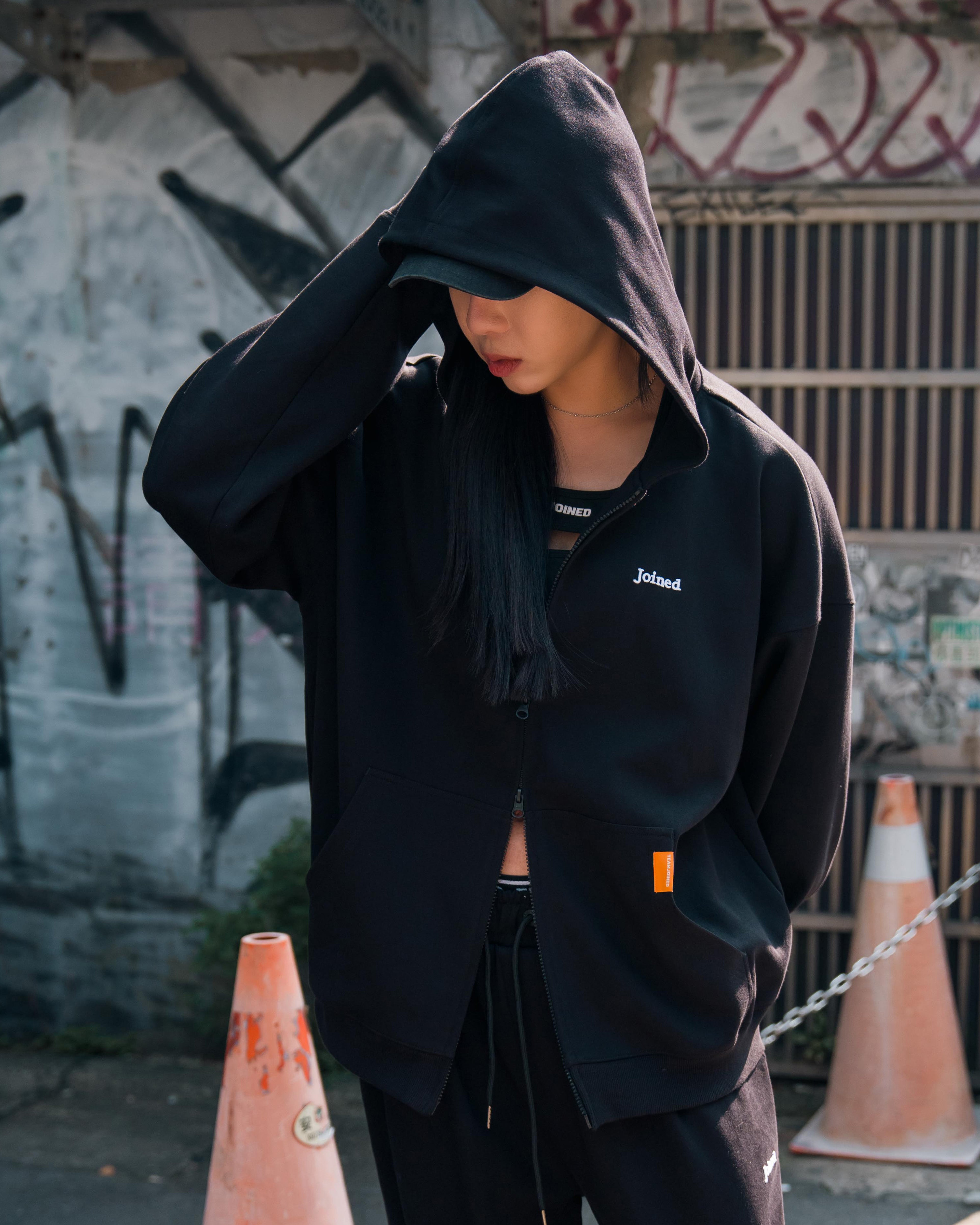 color_Black