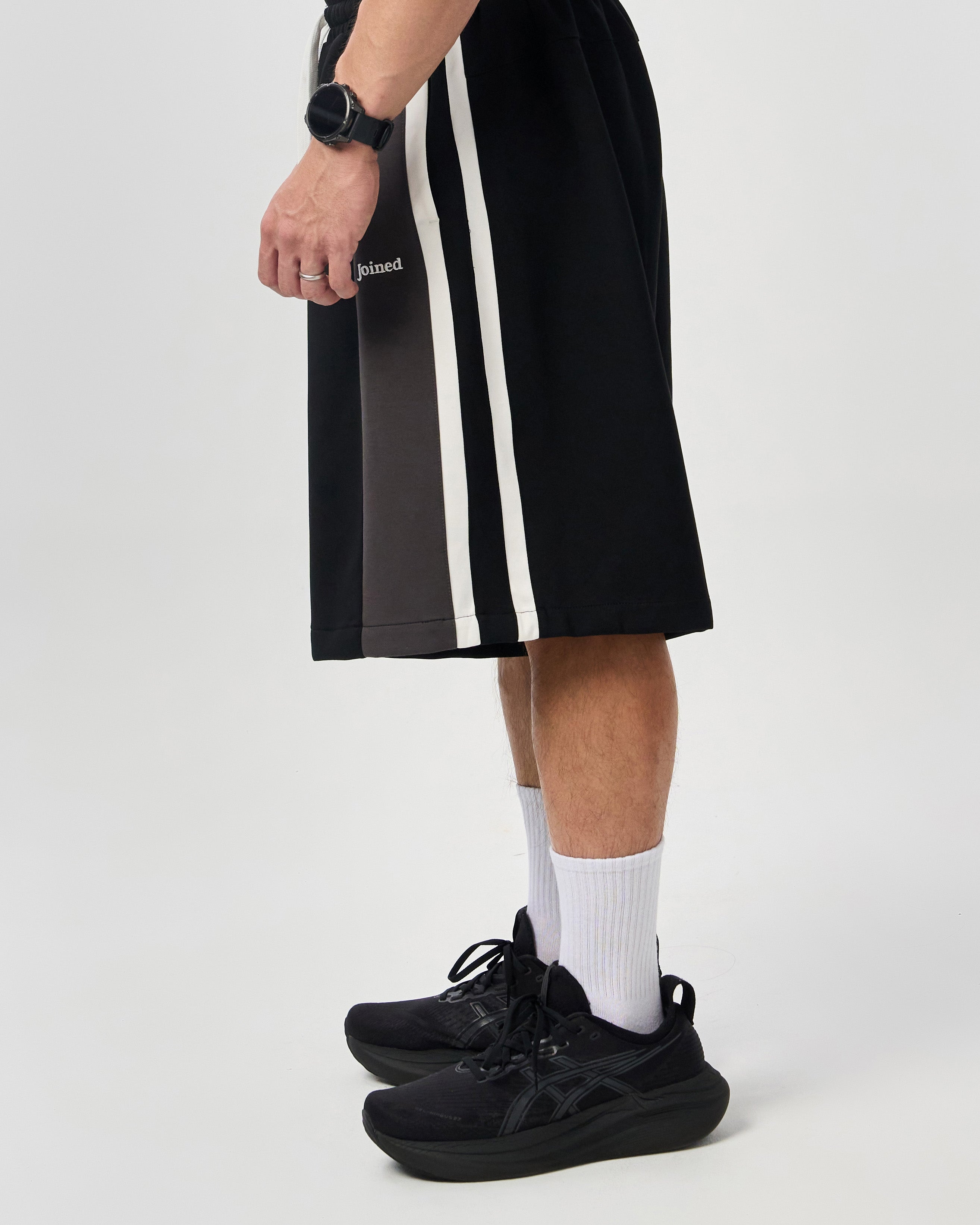Color_Black