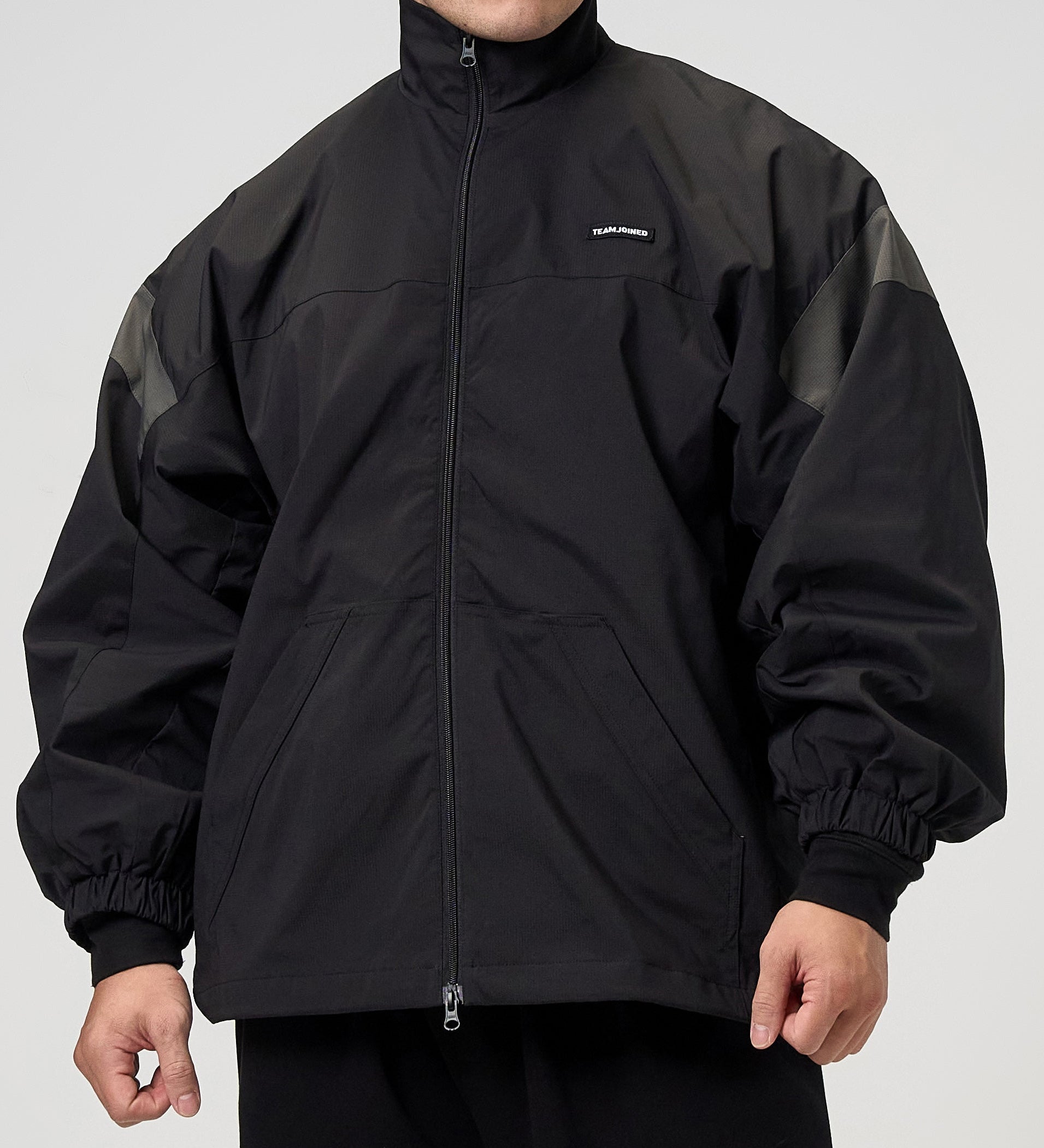 color_Black/ Dark Gray