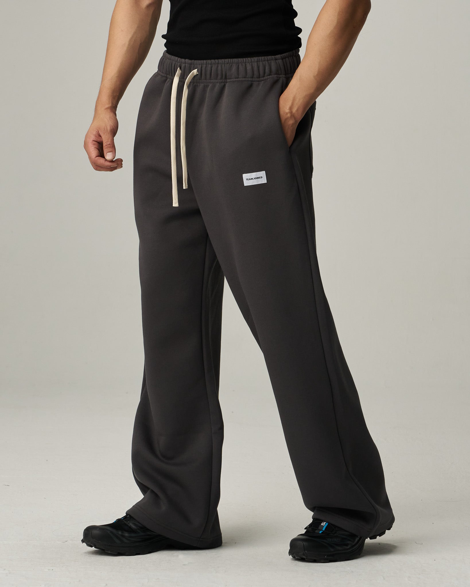Straight Pants