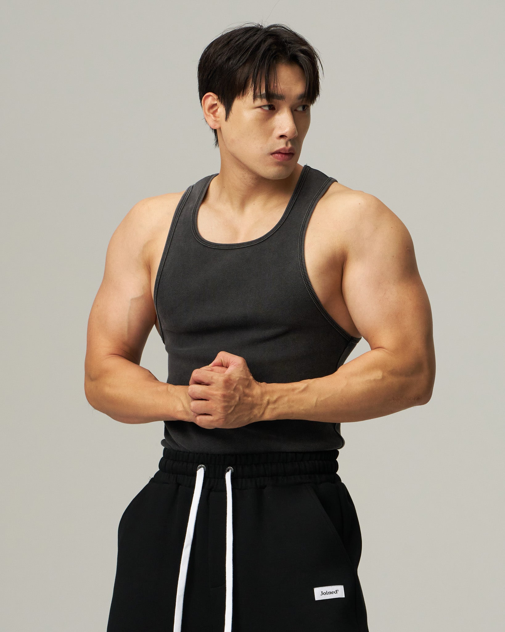 Tagged Ribbed Tank