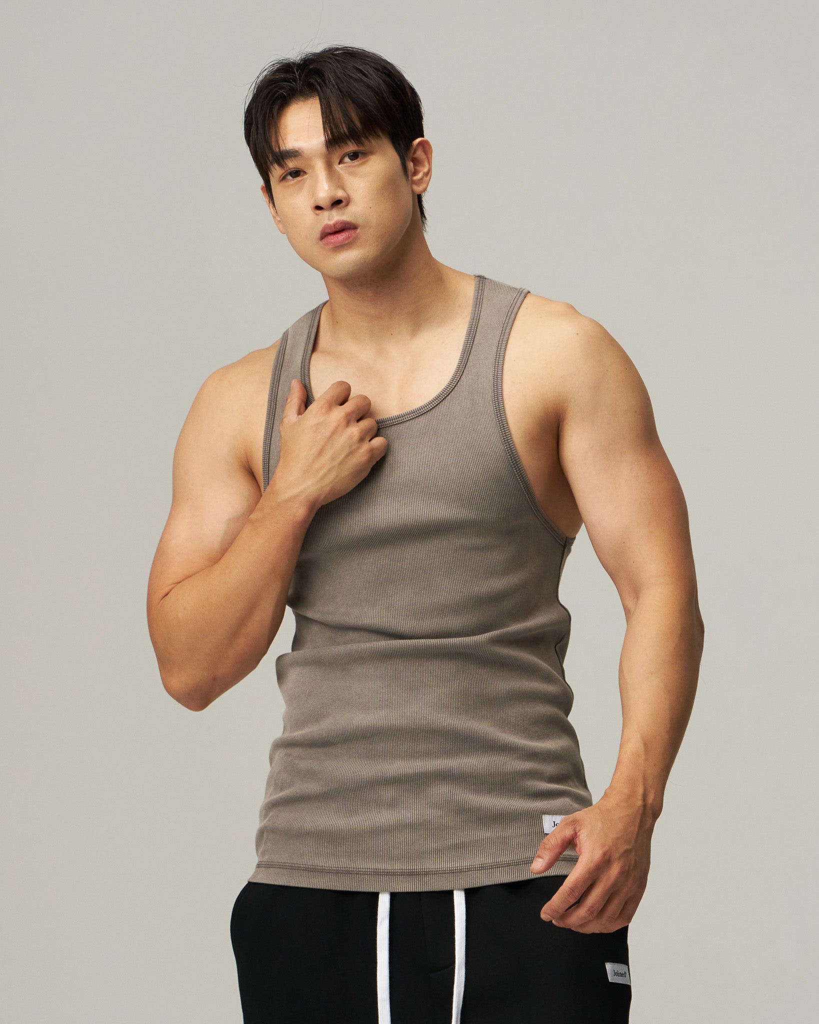 Tagged Ribbed Tank