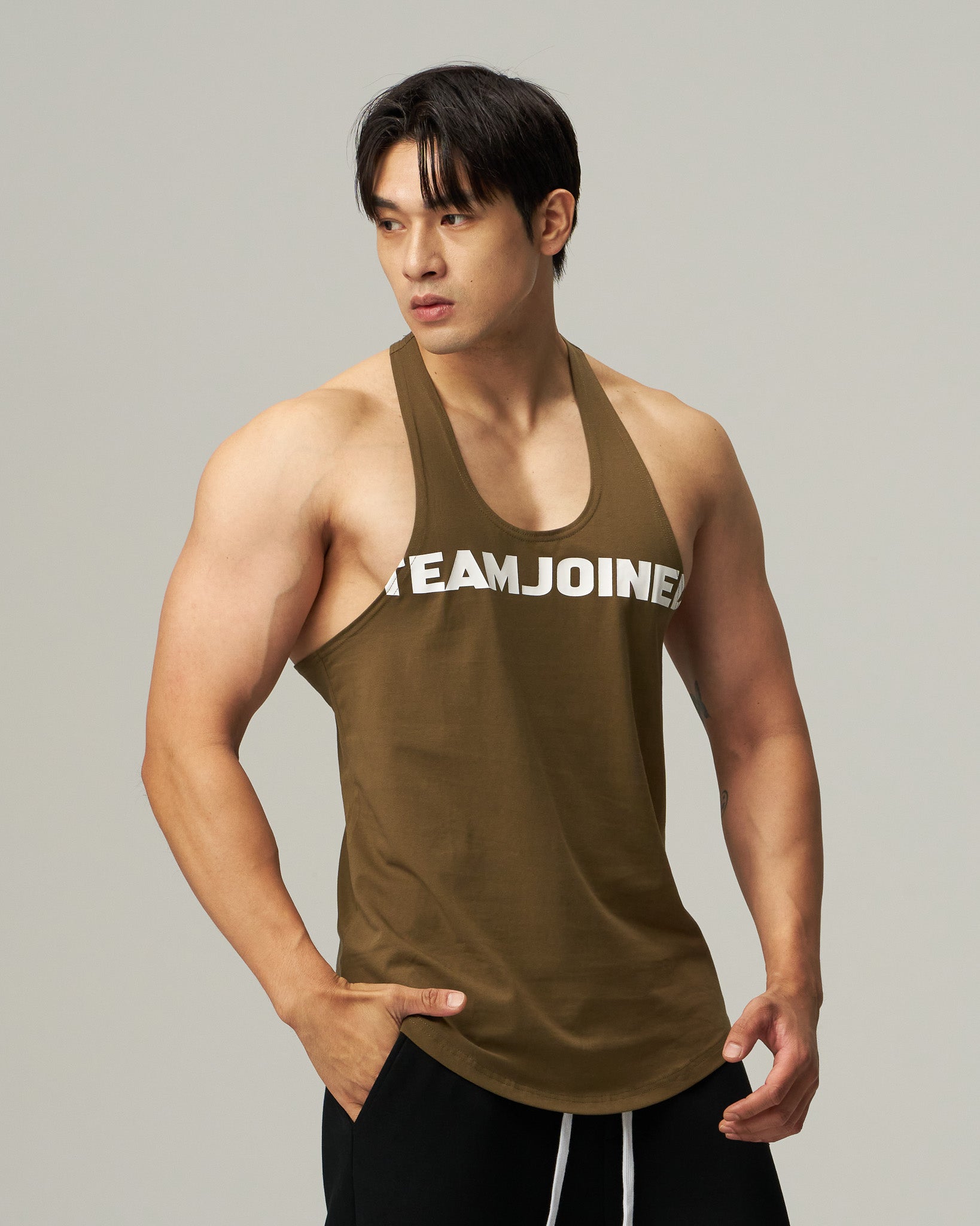 color_army green
