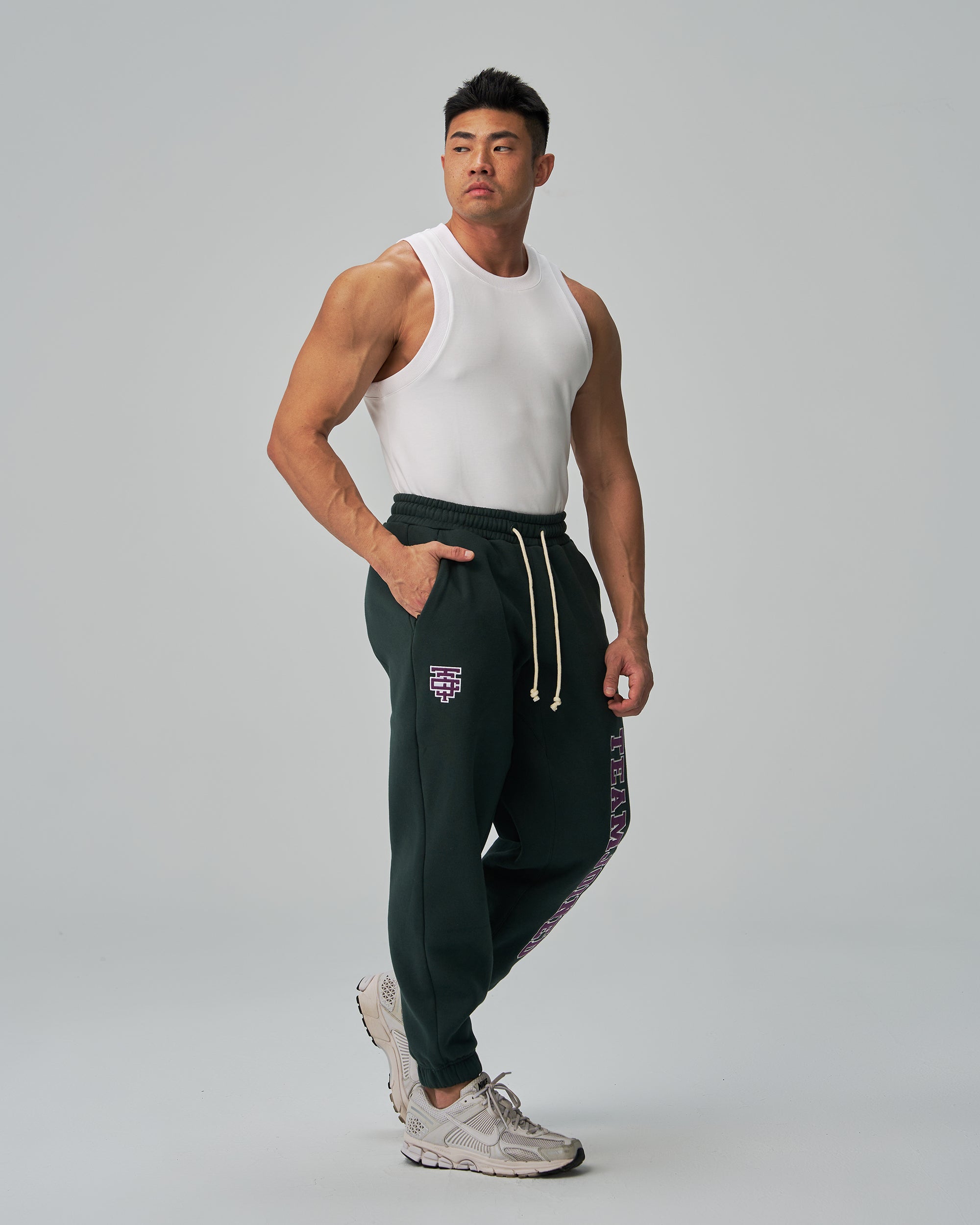TJTC™ Old School Gym Sweatpants｜TeamJoined® Hong Kong, 香港健身品牌 – Joined® Hong  Kong