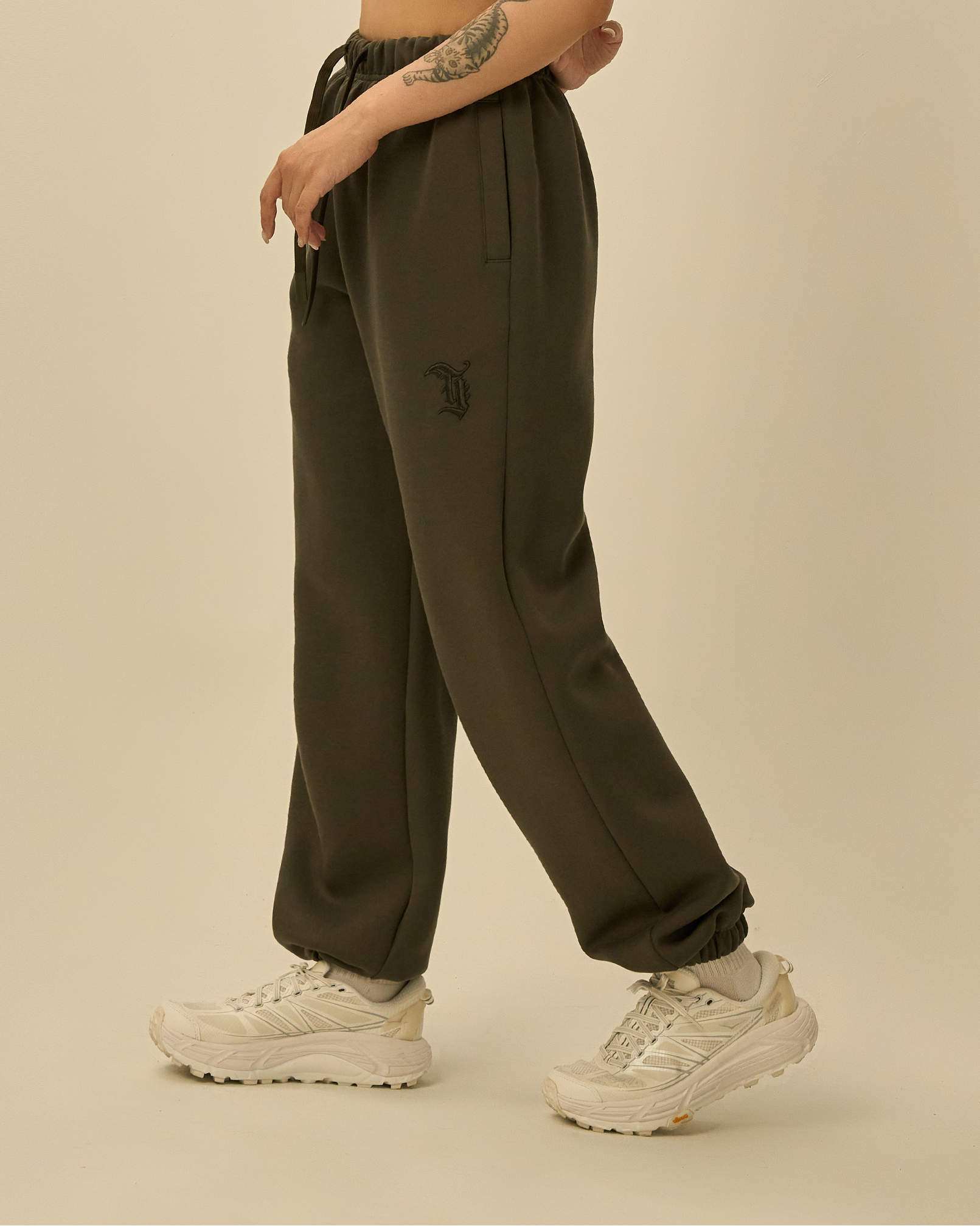 color_Dark Grey