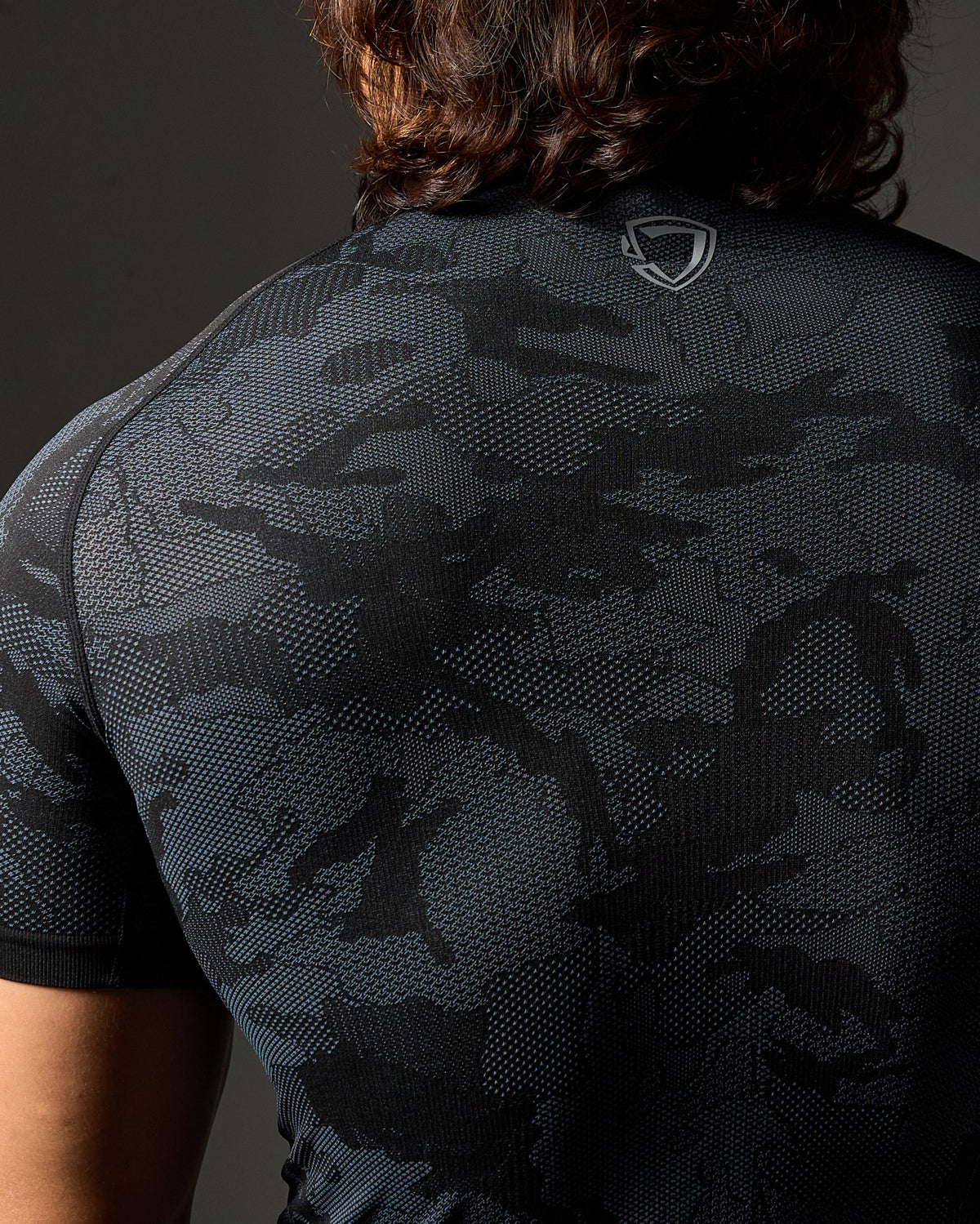 Camo Seamless Form-Fit Top