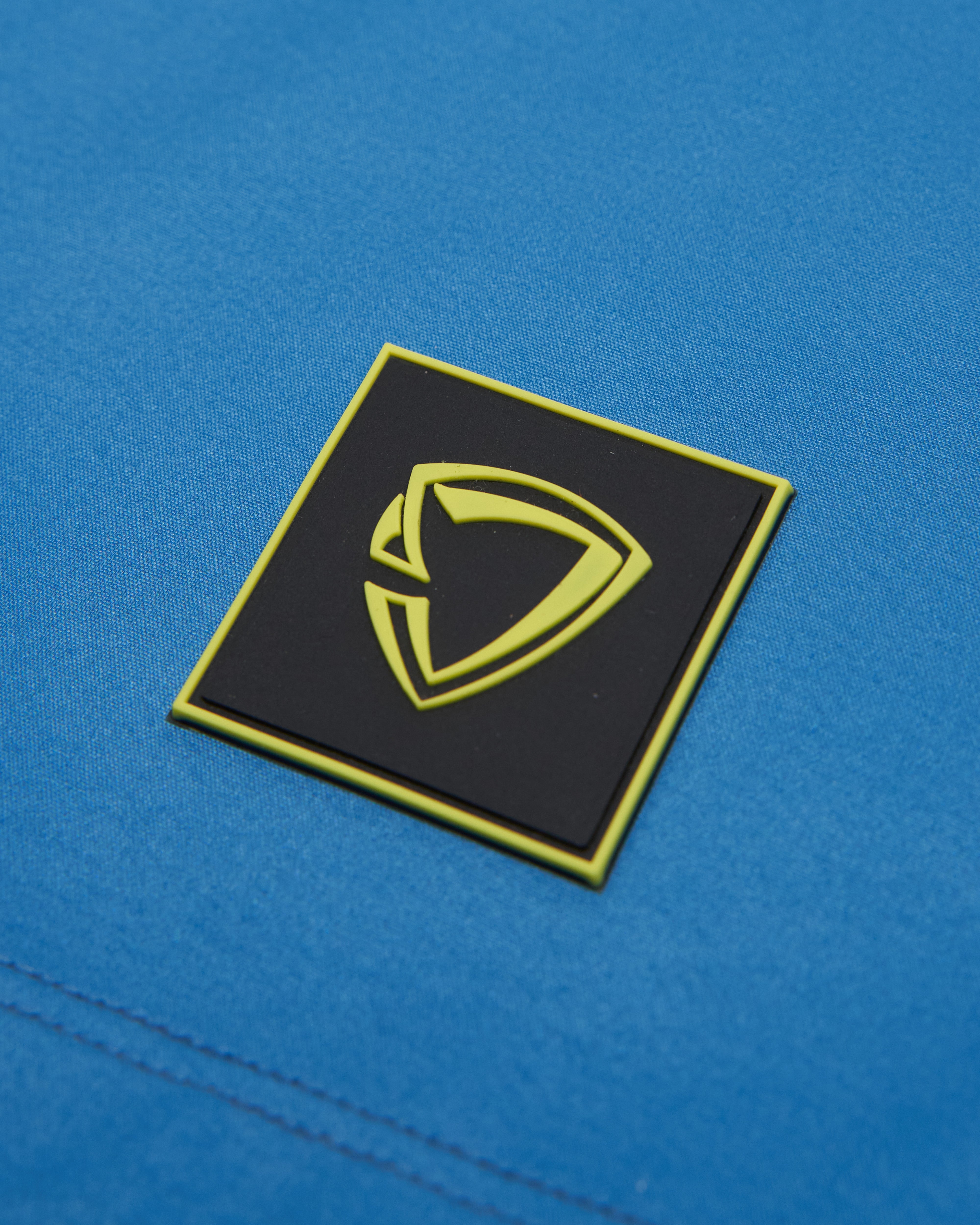 color_ocean blue/black