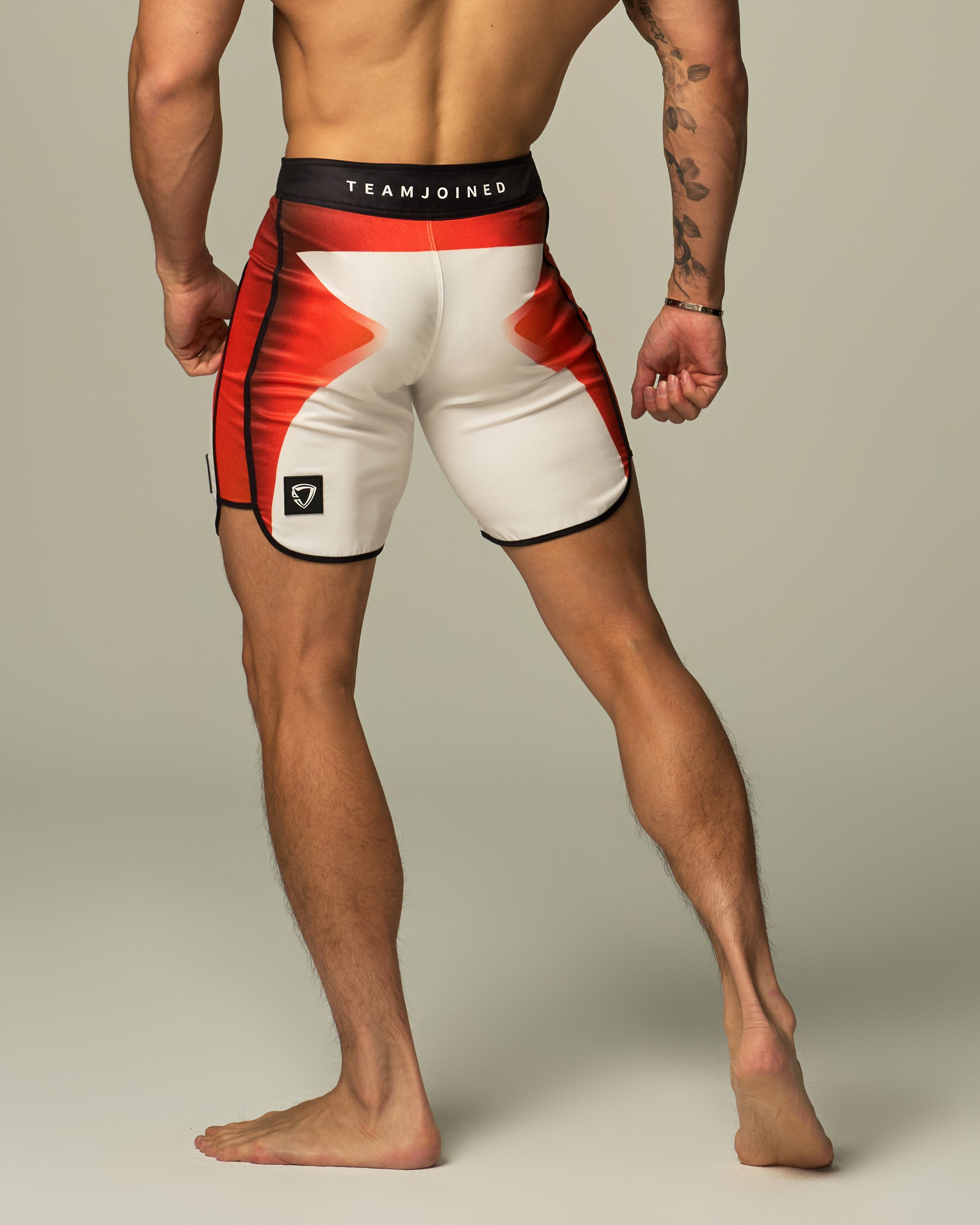 color_Orange / Black