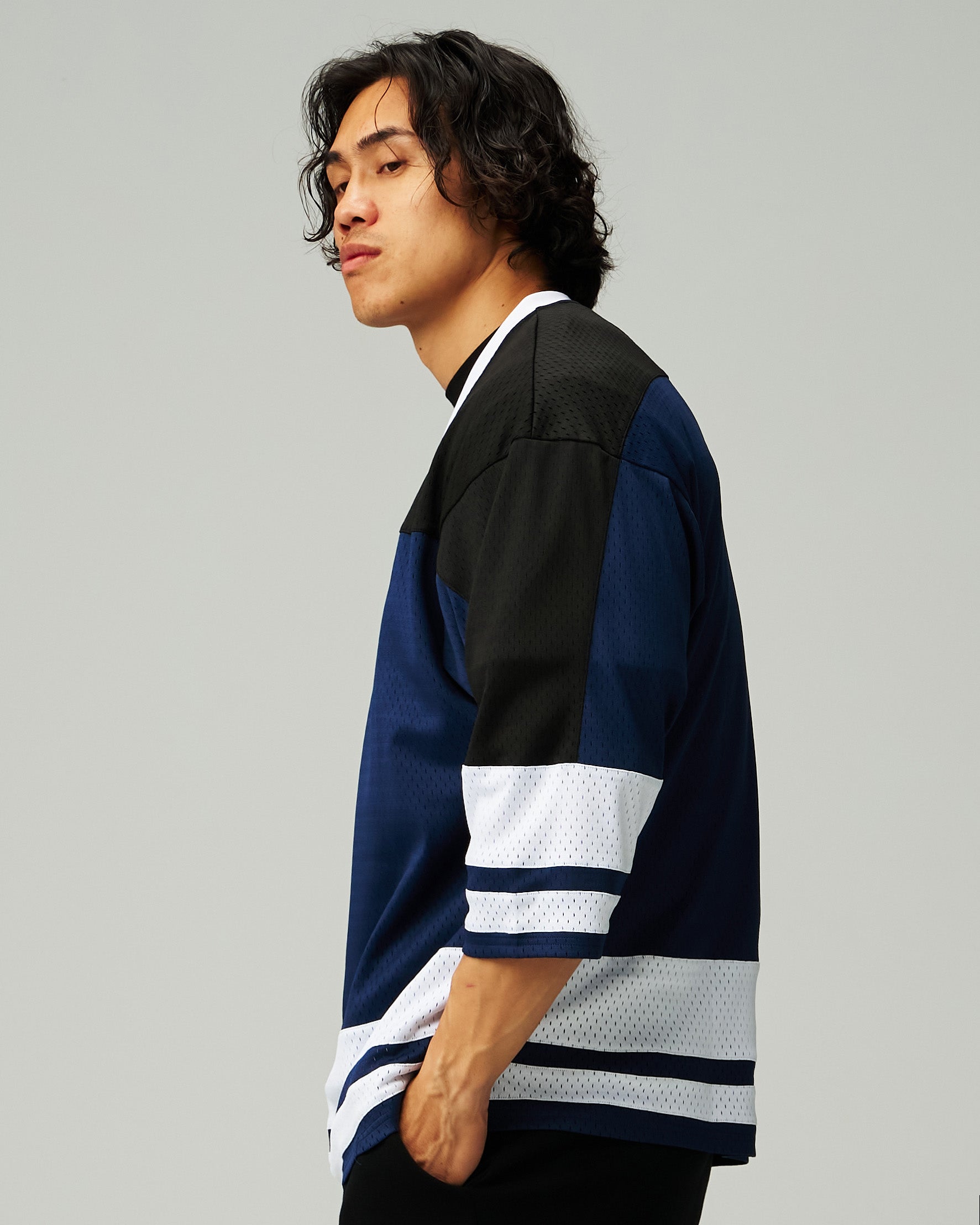 color_Blue / Black / White